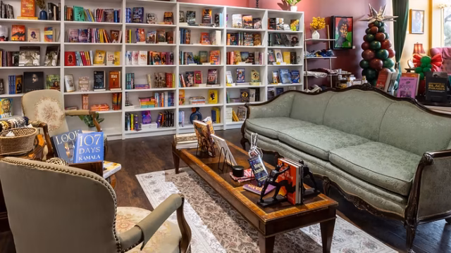 Interior of Honey and Hue in Chicago