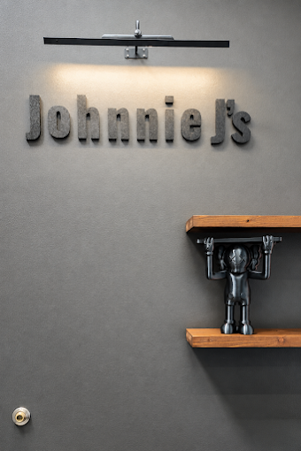 Johnnie J’s Barber Studio