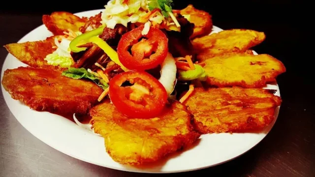 Sample dish from Kizin Creole restaurant in Chicago