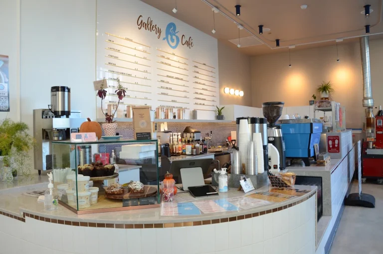 Gallery Cafe – River West